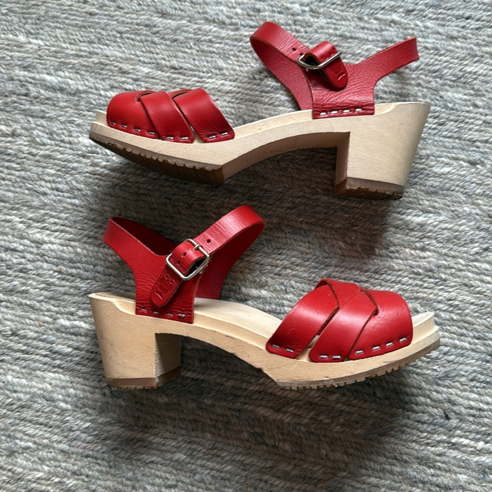 ð¥°Sandgrens Clogs - Picture 8 of 9